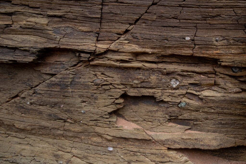 Small dropstones